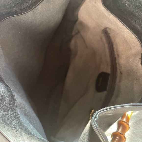 Vintage Black Gucci purse w/ Bamboo Handles - Picture 13 of 13